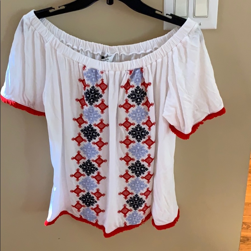 Embroidered top